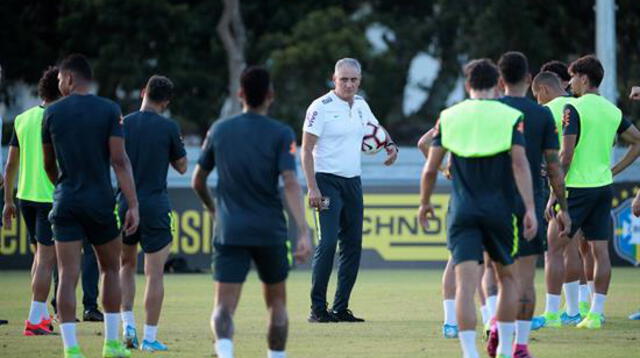 Hace tres partidos que Brasil no sabe lo que es ganar hoy juega con Nigeria