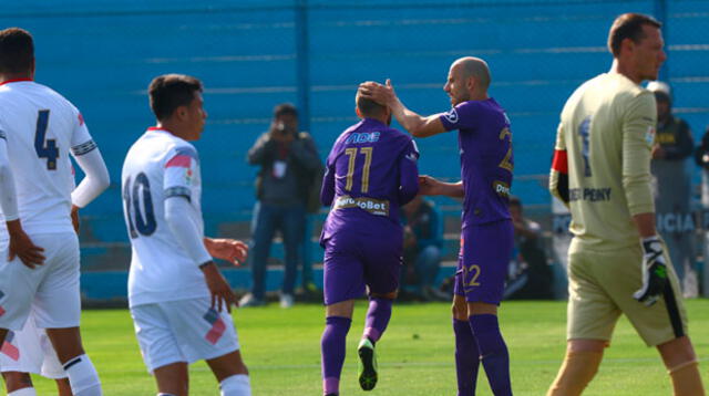 El gol del empate de Alianza Lima por acción de Balboa. FOTO: LIBERO