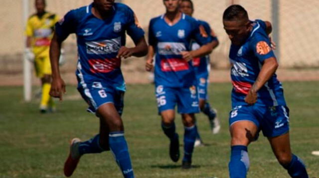 Santos tuve en los pies de Ahmed ganar pero falló disparo de penal