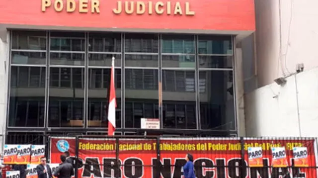 Los trabajadores del Poder Judicial realizan una huelga a nivel nacional