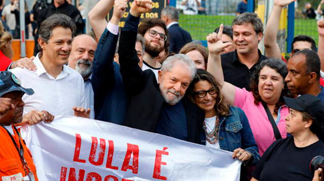 Lula Da Silva recuperó su libertad y celebró junto a sus simpatizantes