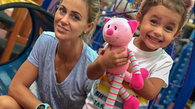 Ducelia Echevarría participó en campaña publicitaria junto a su hija [VIDEO]