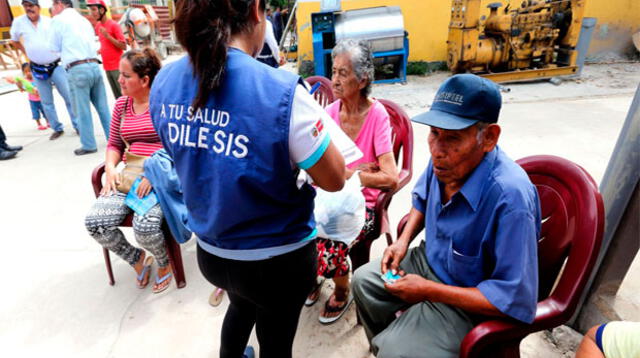 Los que no tengan seguro tendrán cobertura universal de salud