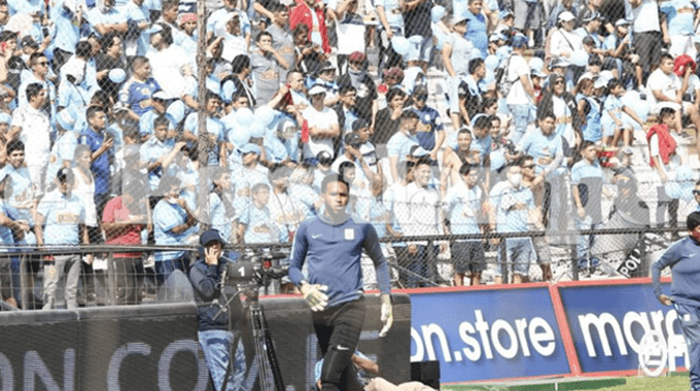 Pedro Gallese recibió el respaldo del hincha 'blanquiazul'. / Foto: Félix Contreras