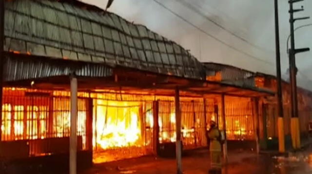 La falta de agua potable resultó siendo un problema para el trabajo de los bomberos