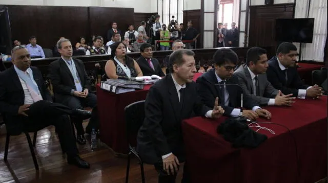 Poder Judicial determinó impedimento de salida de 18 meses contra César Villanueva, José Zurita, Rossel Alvarado y Ronald Chafloque