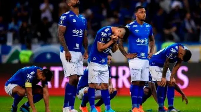 Cruzeiro, uno de los gigantes de Brasil, se fue a segunda divsión
