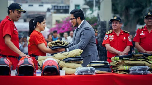 En fiestas de fin de año se presentan numerosos casos de incendios