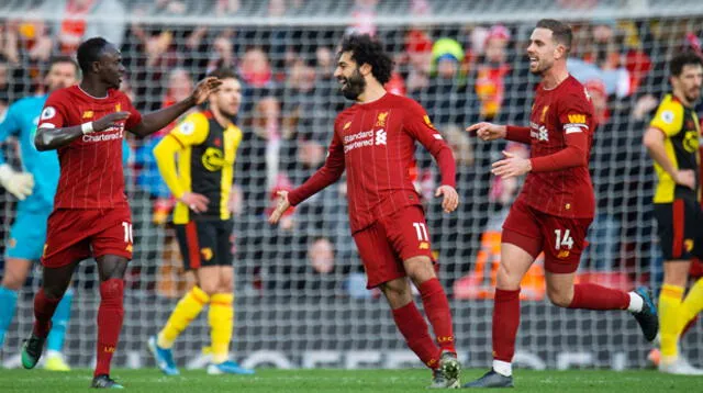 Salah metió dos goles en la victoria del Liverpool ante Watford