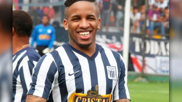 Jefferson Farfán tiene una probable fecha de retorno a Alianza Lima