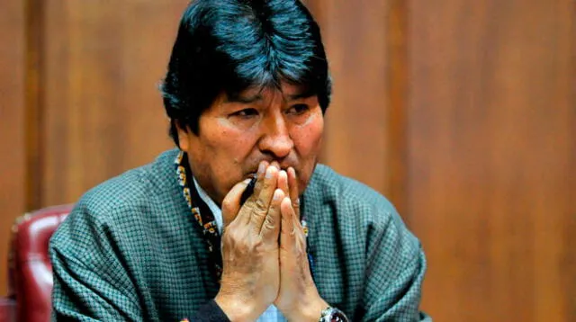 Instan a la policía a apresarlo y llevarlo ante las autoridades bolivianos.