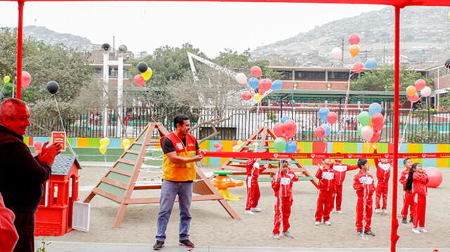 Colegio Fe y Alegría recibió patio remodelado