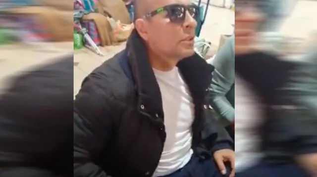 Adolfo Bazán quería pasar desapercibido con las gafas negras