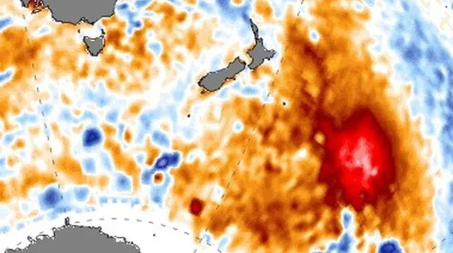 'Mancha Roja' de agua caliente se encuentra en el Océano Pacifico con Dirección a Sudamérica 