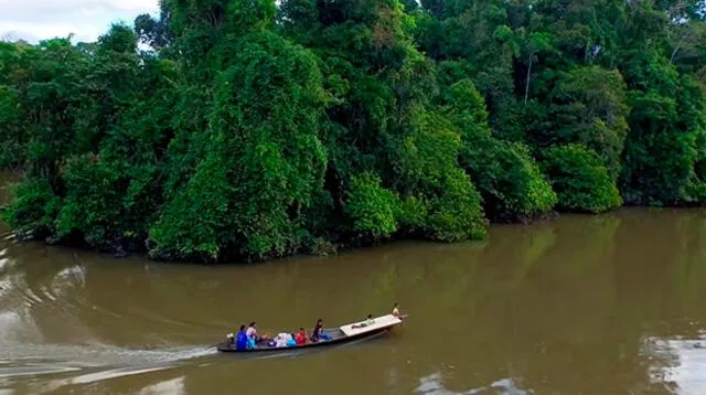 El naufragio de una embarcación de la policía de narcotráficos en el río Amazonas deja como desaparecidos cuatro agentes del orden