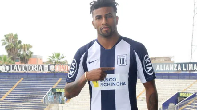 Carlos Ascues disputará la Liga 1 y Copa Libertadores 2020 con los 'íntimos' | Foto: Alianza Lima