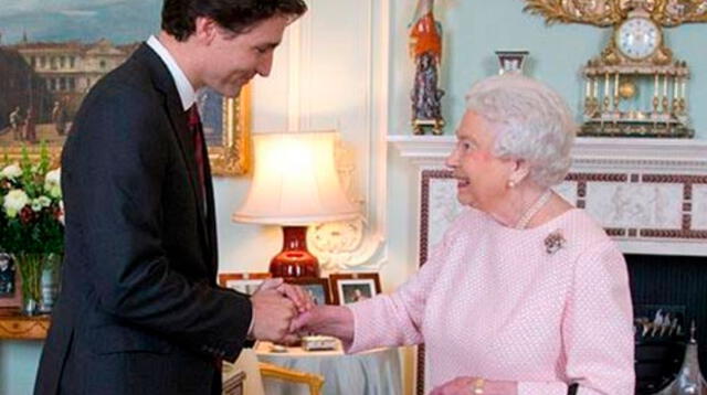 Primer ministro de Canadá y la reina Isabel II