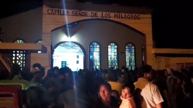 Centenares de personas asistieron a misa en Villa El Salvador [VIDEO]