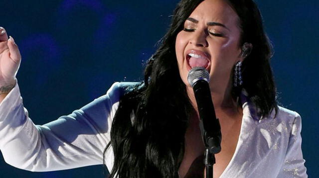 Demi Lovato sorprende con imponente presentación en Grammy 2020