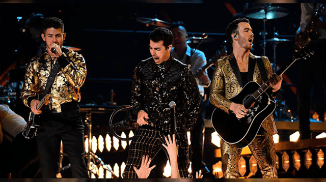 Cabe recordar que los Jonas Brothers no solo fueron asistentes a los premios Grammy para cantar, sino que ellos también se encontraban nominados