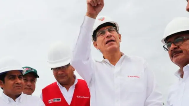 Martín Vizcarra durante actividad en Tumbes