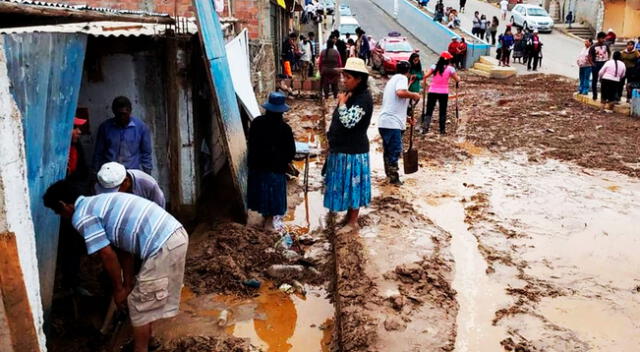 El Ejecutivo puso en marcha un plan multisectorial para atender a damnificados tras huaicos en Tacna.