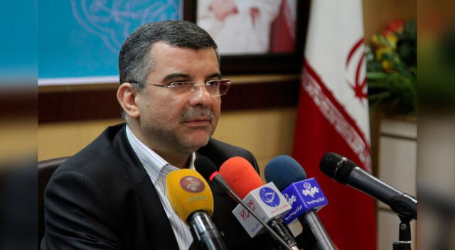 Iraj Harirchi, quien se desempeña como viceministro de salud de Irán, ha dado positivo por el nuevo coronavirus.