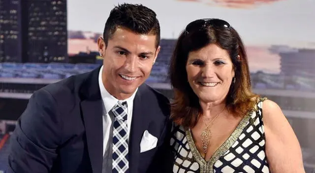 La madre del crack portugues Cristiano Ronaldo la pasa mal y preocupa a todos los fanes del portugués.
