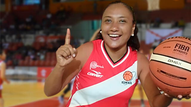 Olinda Arselles jugadora del equipo peruano del Maxibasquetball que estará en el Mundial de Valencia, España.