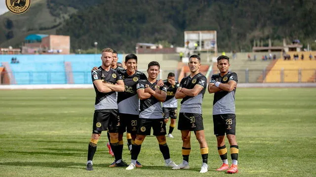 Jugadores de Cusco FC son obligados a entrenar, pese a cuarentena en el país.