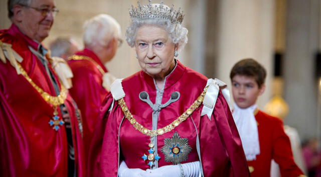 La reina Isabel II dio negativo para coronavirus.