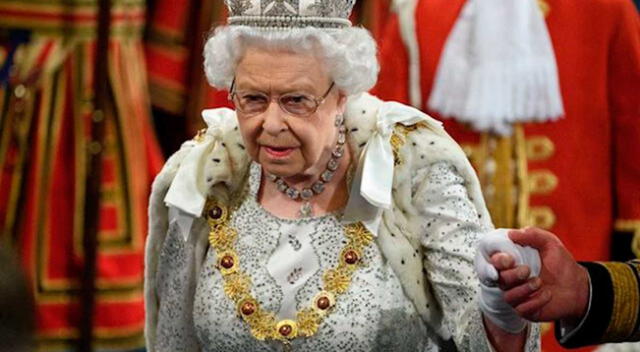 Reina Isabel II se encuentra sana y libre del covid-19, la Casa Real de Inglaterra.