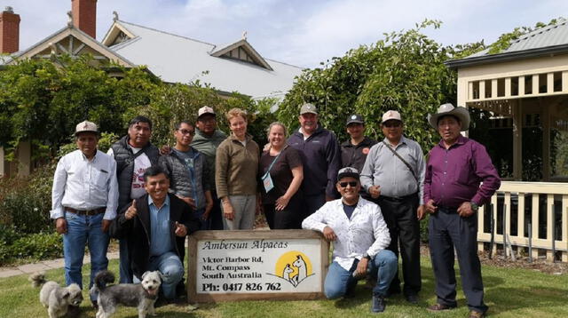 Este grupo de peruanos piden al gobierno de Vizcarra vuelo humanitario antes que Australia disponga el cierre de sus fronteras.