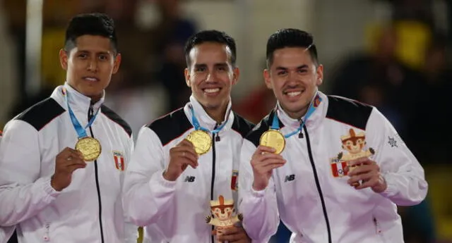 Lam ganó medalla de oro por equipos en Kata en Juegos Panamericanos Lima 2019.