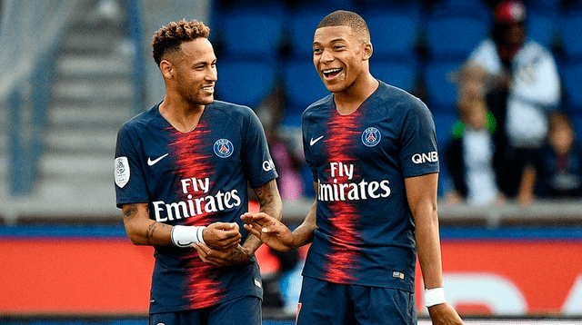 Neymar y Mbappé segurián en PSG pensando en ganar la Champions League.