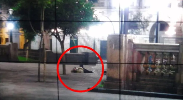 Hombre se desmaya en Plaza San Martín.