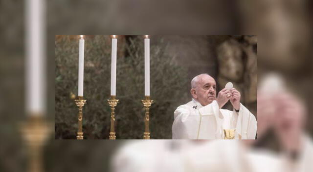 El Papa Francisco celebró hoy la misa por Domingo de Resurrección desde El Vaticano.