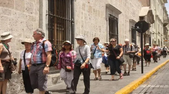 Entre los turistas extranjeros varados en Arequipa hay varios de nacionalidad italiana y española.