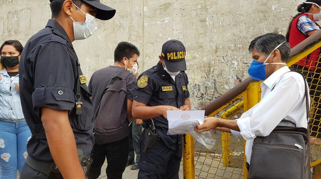 PNP controla a ciudadano