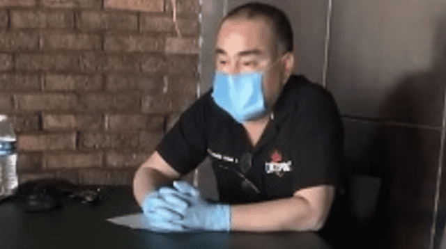 El hombre rezó por sus empleados y pidió por el presidente de México para que pueda combatir este coronavirus.