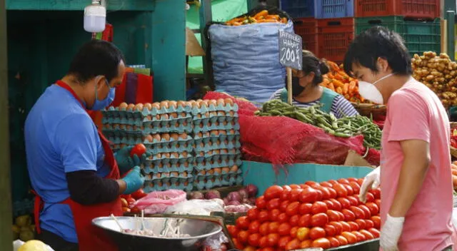 Precios de alimentos se mantienen estables en mercados.