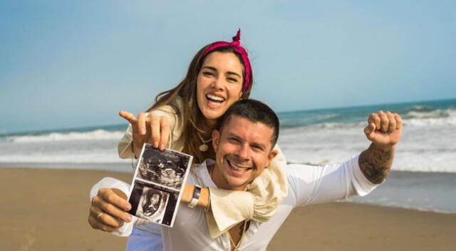 La modelo anunció hace poco que se encuentra esperando a su primer hijo.