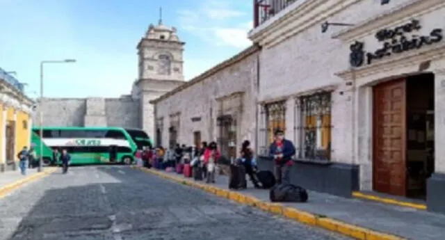 Los arequipeños varados fueron trasladados a los hoteles de la ciudad para cumplir con el aislamiento social obligatorio.