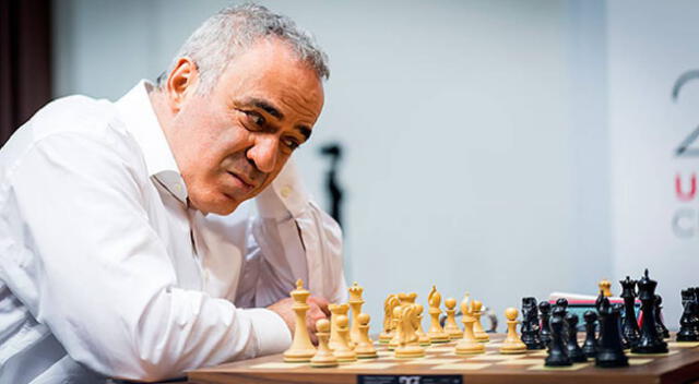 Garry Kasparov en la lista de la Copa de Naciones vía Online por el coronavirus.