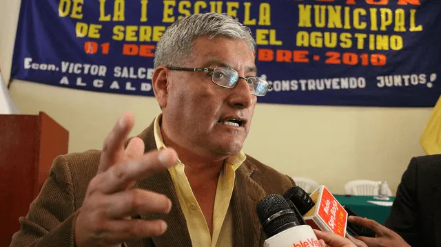 Alcalde Víctor Saldedo manifestó que no autorizará la licencia de funcionamiento en caso se persista en traslardar La Parada a su distrito.