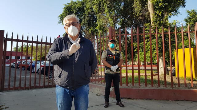 Alcalde Víctor Saldedo manifestó que no autorizará la licencia de funcionamiento en caso se persista en traslardar La Parada a su distrito.