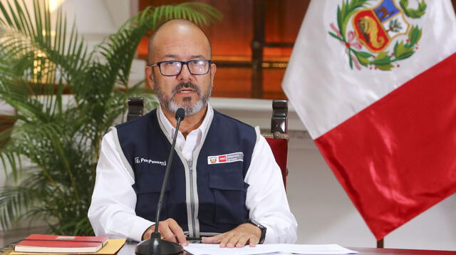 Víctor Zamora,  Ministro de Salud, habló sobre el posible retorno de la Liga 1.