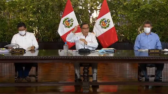 Martín Vizcarra durante la conferencia de prensa.