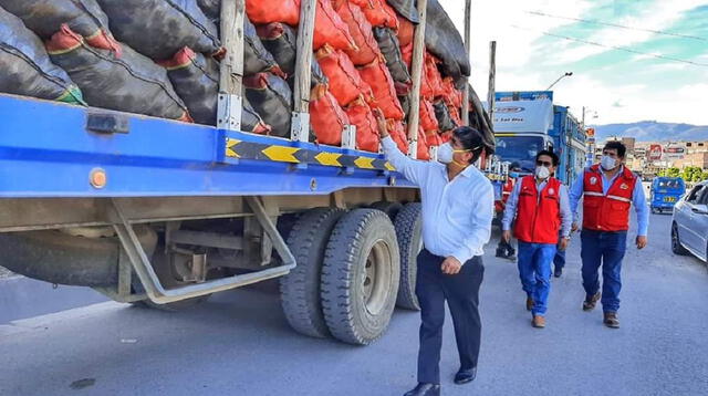 Varados  recibirán alimentos enviados del Gobierno Regional de Ayacucho.