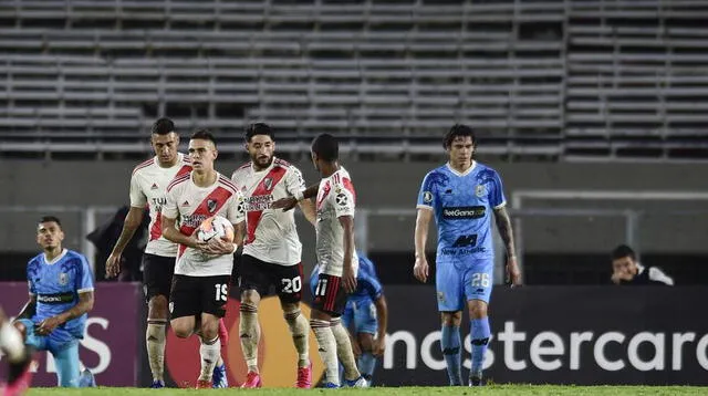 Todavía hay una espina en Binacional por la goleada ante River.